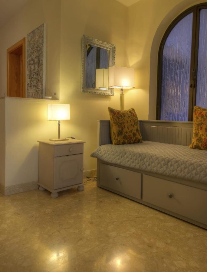 Large And Bright Apartment In The City Centre Goslm-2 Сліма Екстер'єр фото