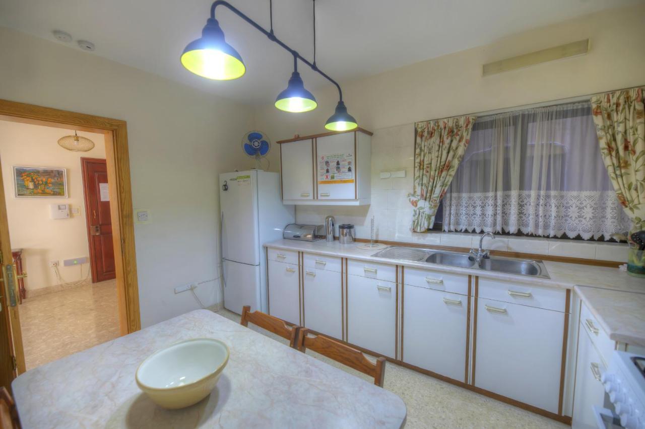 Large And Bright Apartment In The City Centre Goslm-2 Сліма Екстер'єр фото